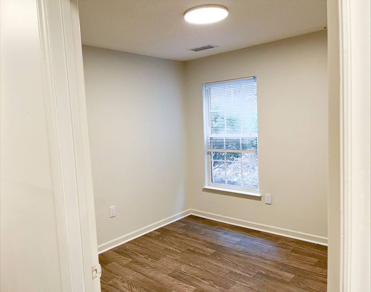 Apartment for rent at 1130 Ridge Rd, Martinsville, VA 24112