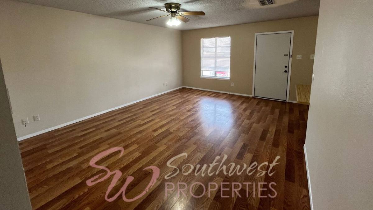Apartment for rent at 1383 W McNeill St #5, Stephenville, TX 76401