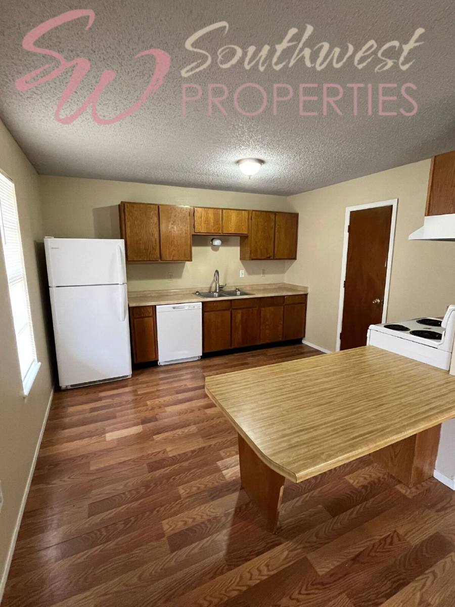 Apartment for rent at 1383 W McNeill St #5, Stephenville, TX 76401