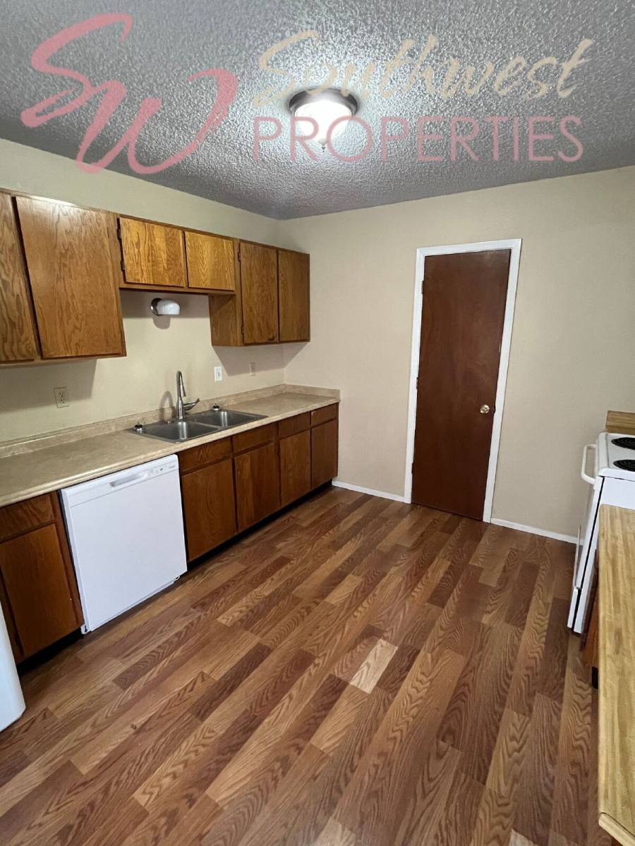 Apartment for rent at 1383 W McNeill St #5, Stephenville, TX 76401