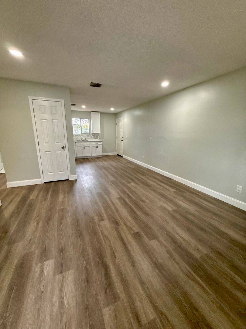 Apartment for rent at 5035 Westchase Court, Jacksonville, FL 32210