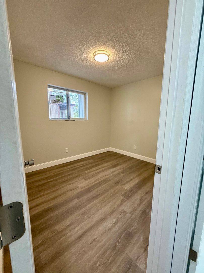 Apartment for rent at 5035 Westchase Court, Jacksonville, FL 32210