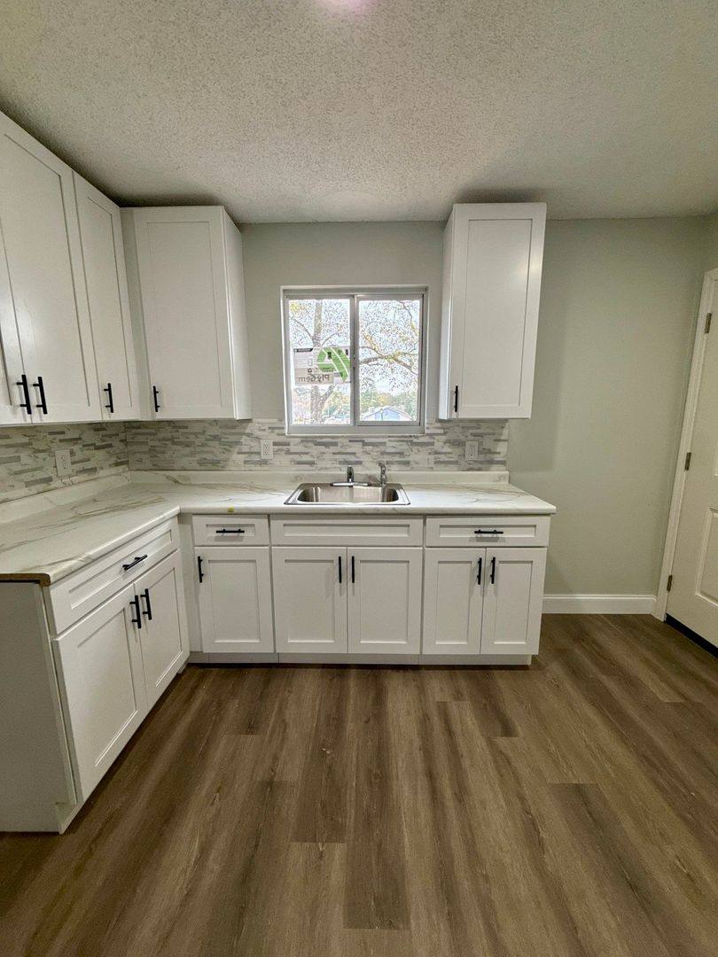 Apartment for rent at 5035 Westchase Court, Jacksonville, FL 32210