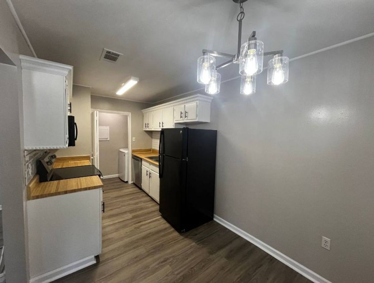 Apartment for rent at 3482 King Bradford Dr, Baton Rouge, LA 70816