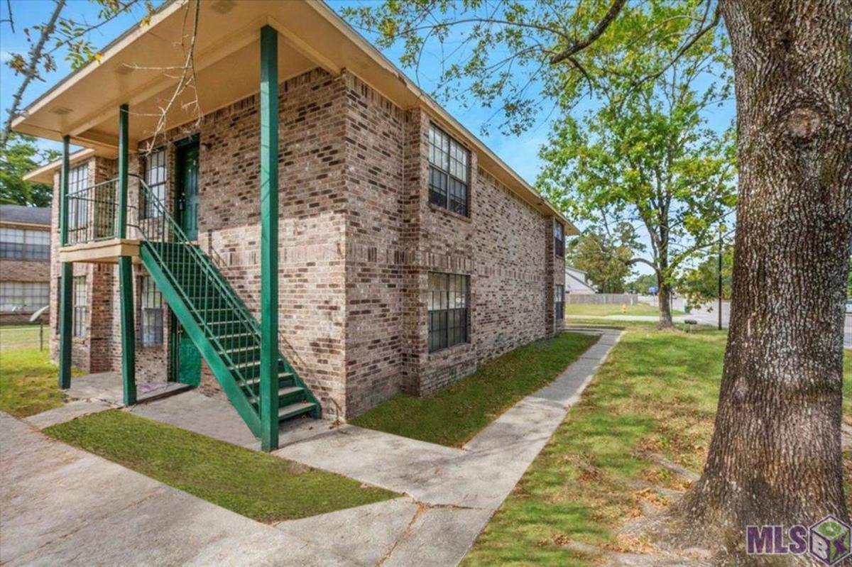 Apartment for rent at 3482 King Bradford Dr, Baton Rouge, LA 70816