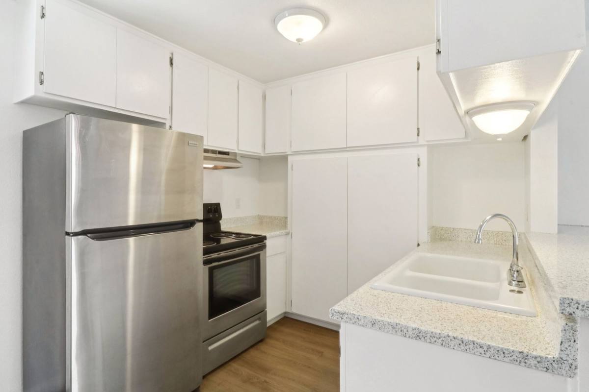 Apartment for rent at 4525 Twain Ave, San Diego, CA 92120