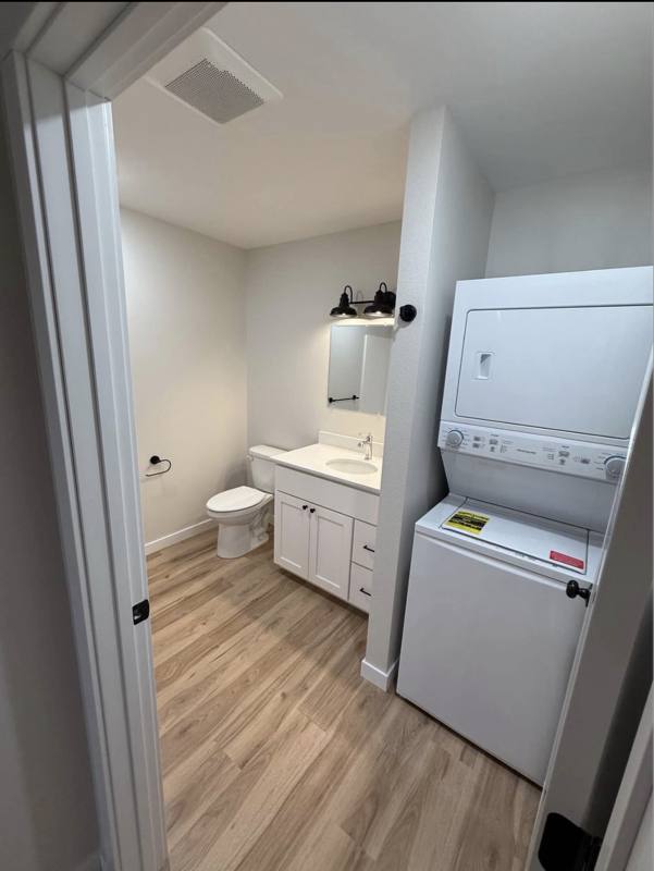 Apartment for rent at 102 8th Ave SW, Waukon, IA 52172