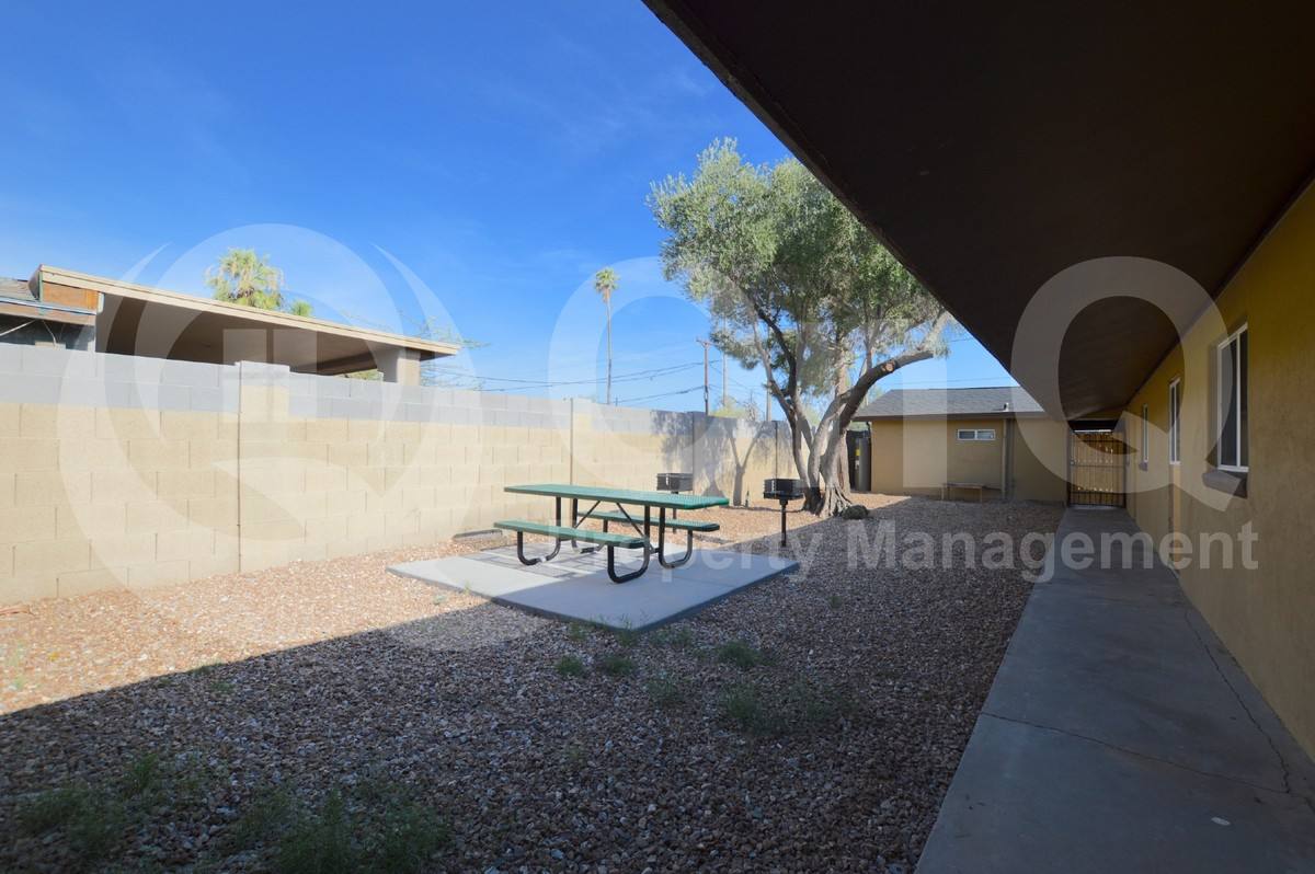 Apartment for rent at 1119 N 35th St #6, Phoenix, AZ 85008
