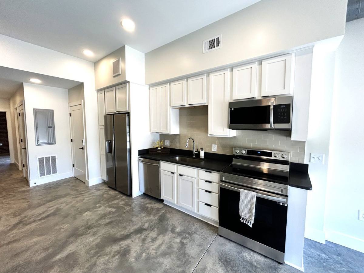 Apartment for rent at 805 Martin Luther King Jr Blvd #13, Macon, GA 31201