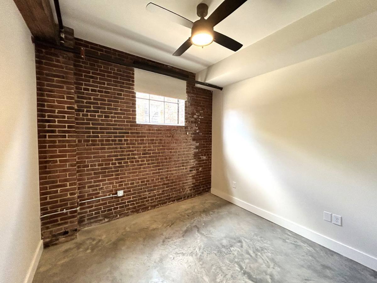 Apartment for rent at 805 Martin Luther King Jr Blvd #13, Macon, GA 31201