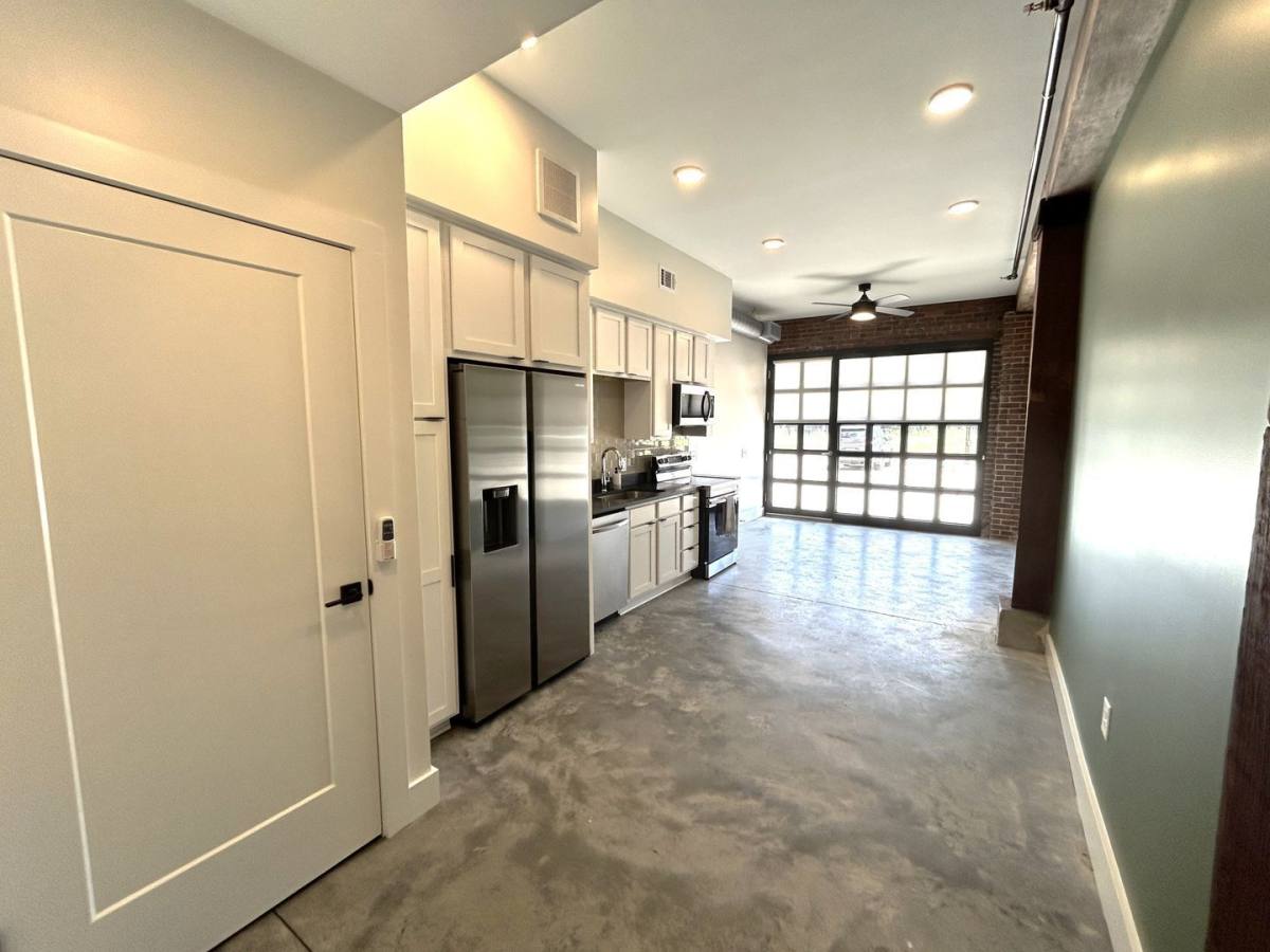 Apartment for rent at 805 Martin Luther King Jr Blvd #13, Macon, GA 31201