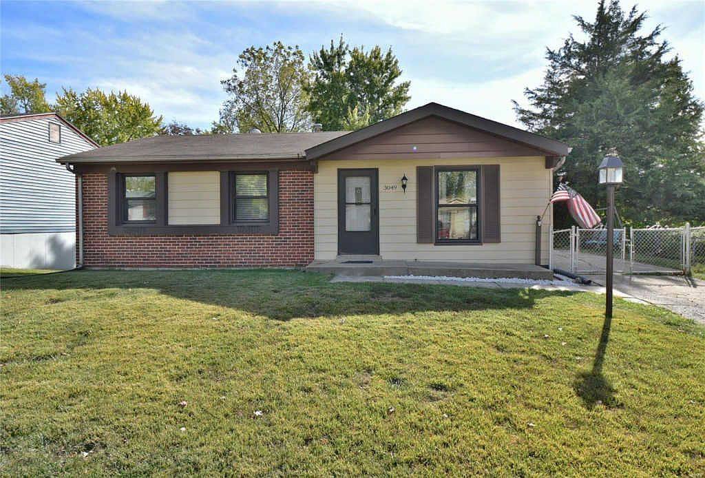 House for rent at 3049 Orton St, Saint Charles, MO 63301