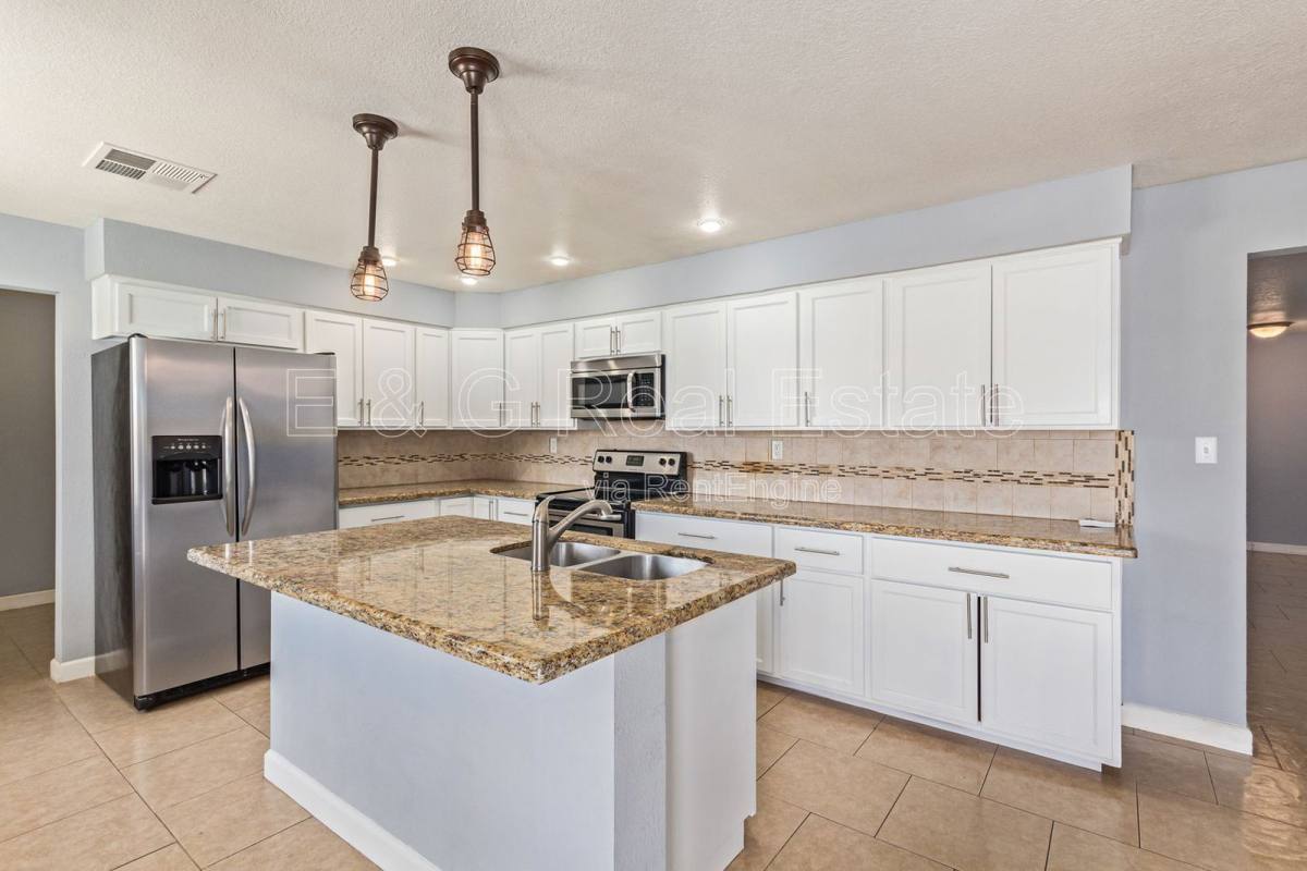 House for rent at 1881 E Palmcroft Dr, Tempe, AZ 85282