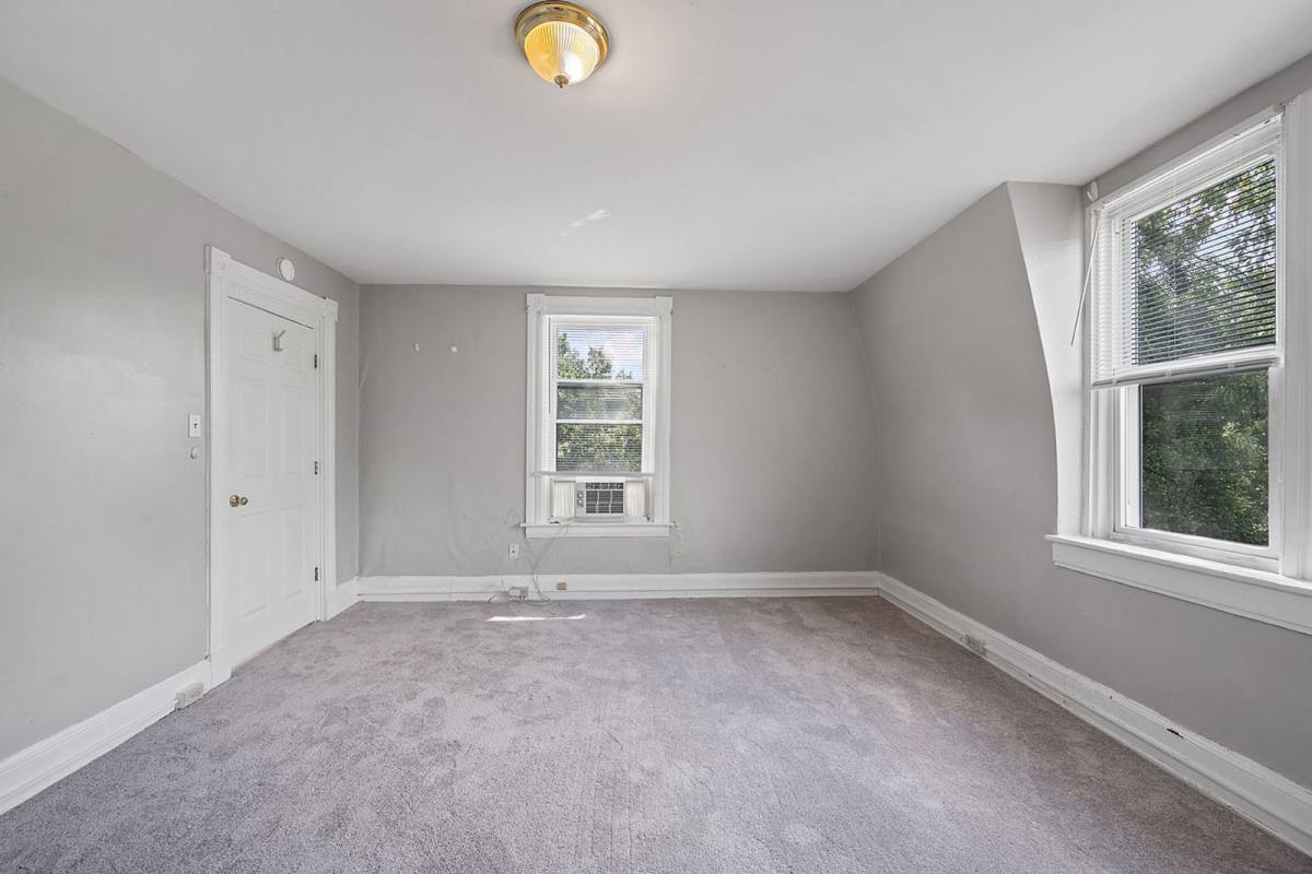 Apartment for rent at 494 Riddle Rd #3, Cincinnati, OH 45220