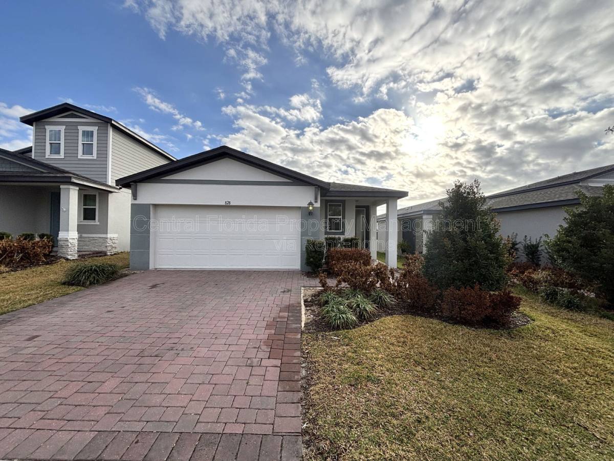 House for rent at 828 Rivers Crossing St, Clermont, FL 34714