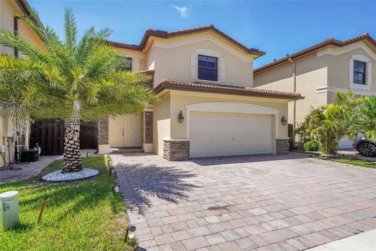 House for rent at 10072 NW 87th Terrace, Miami, FL 33178