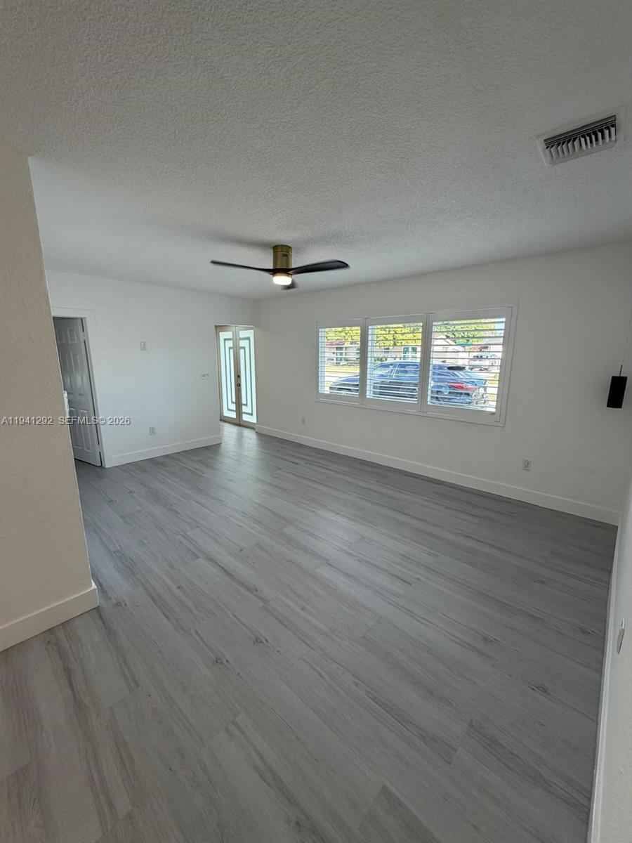House for rent at 3030 SW 96th Ave, Miami, FL 33165