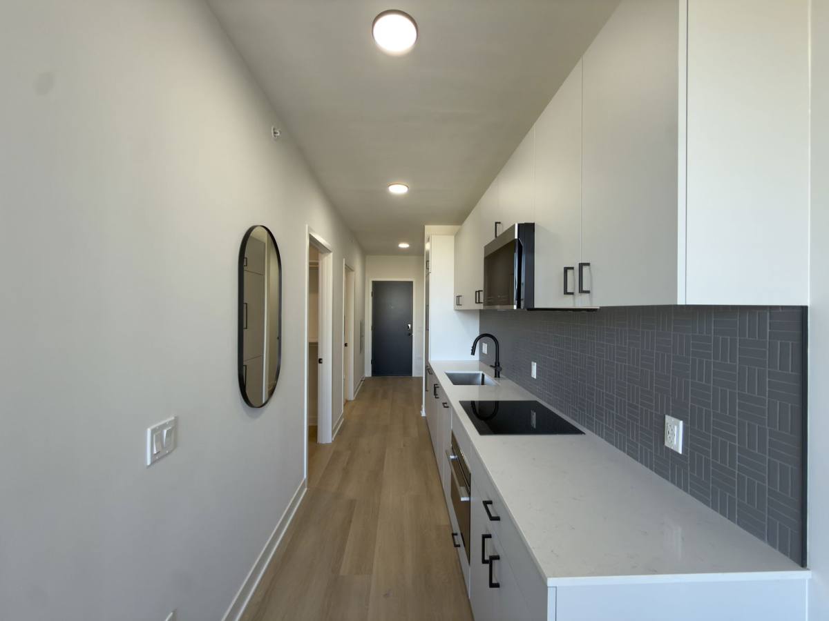 Apartment for rent at 1100 W Grand Ave #305, Chicago, IL 60642
