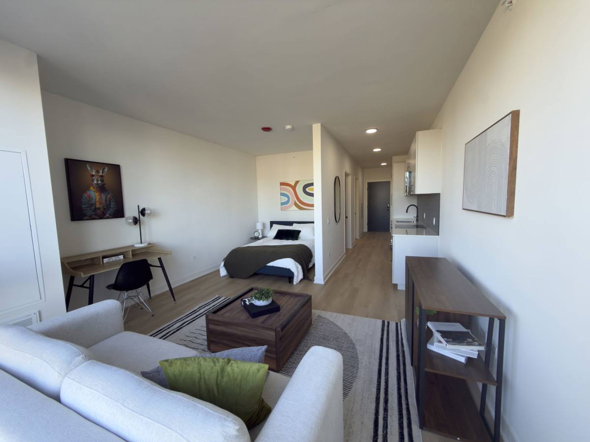 Apartment for rent at 1100 W Grand Ave #305, Chicago, IL 60642