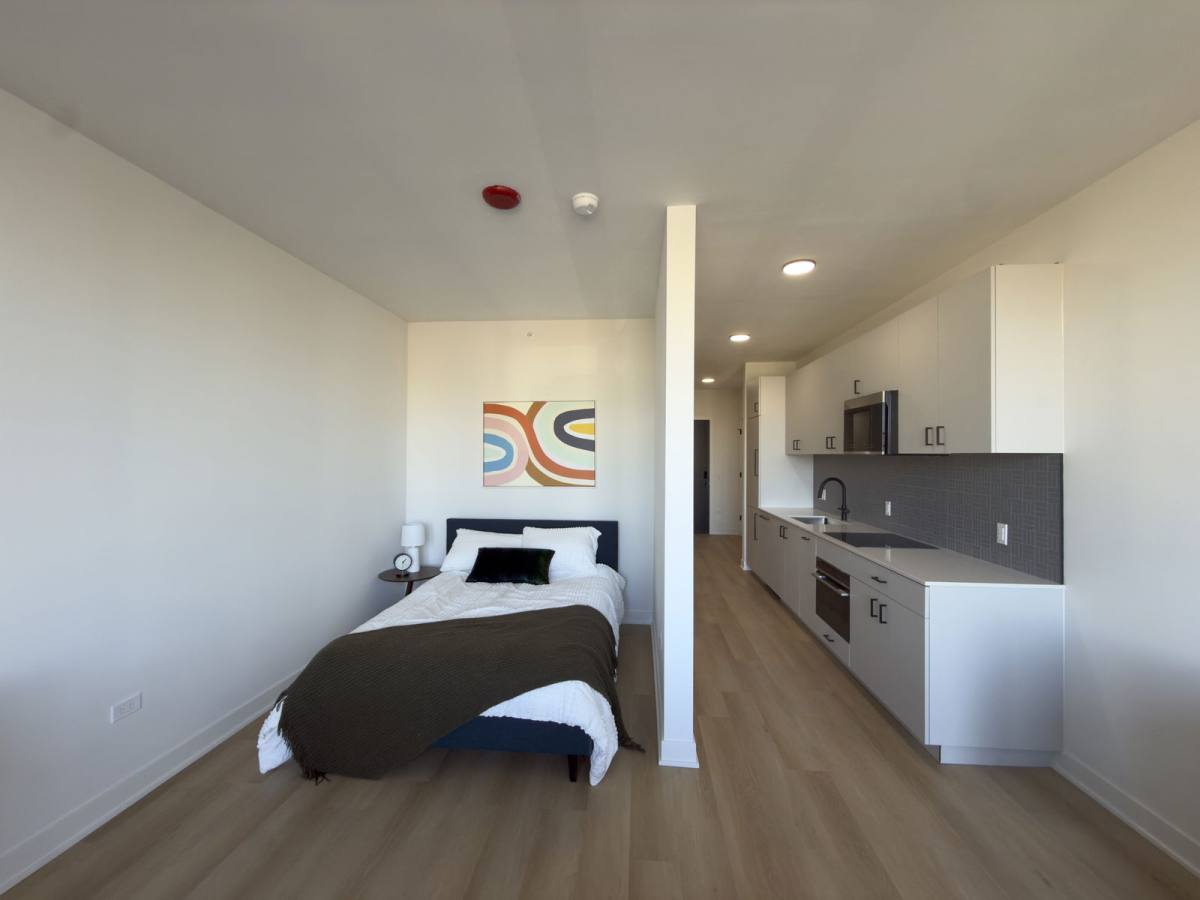 Apartment for rent at 1100 W Grand Ave #305, Chicago, IL 60642