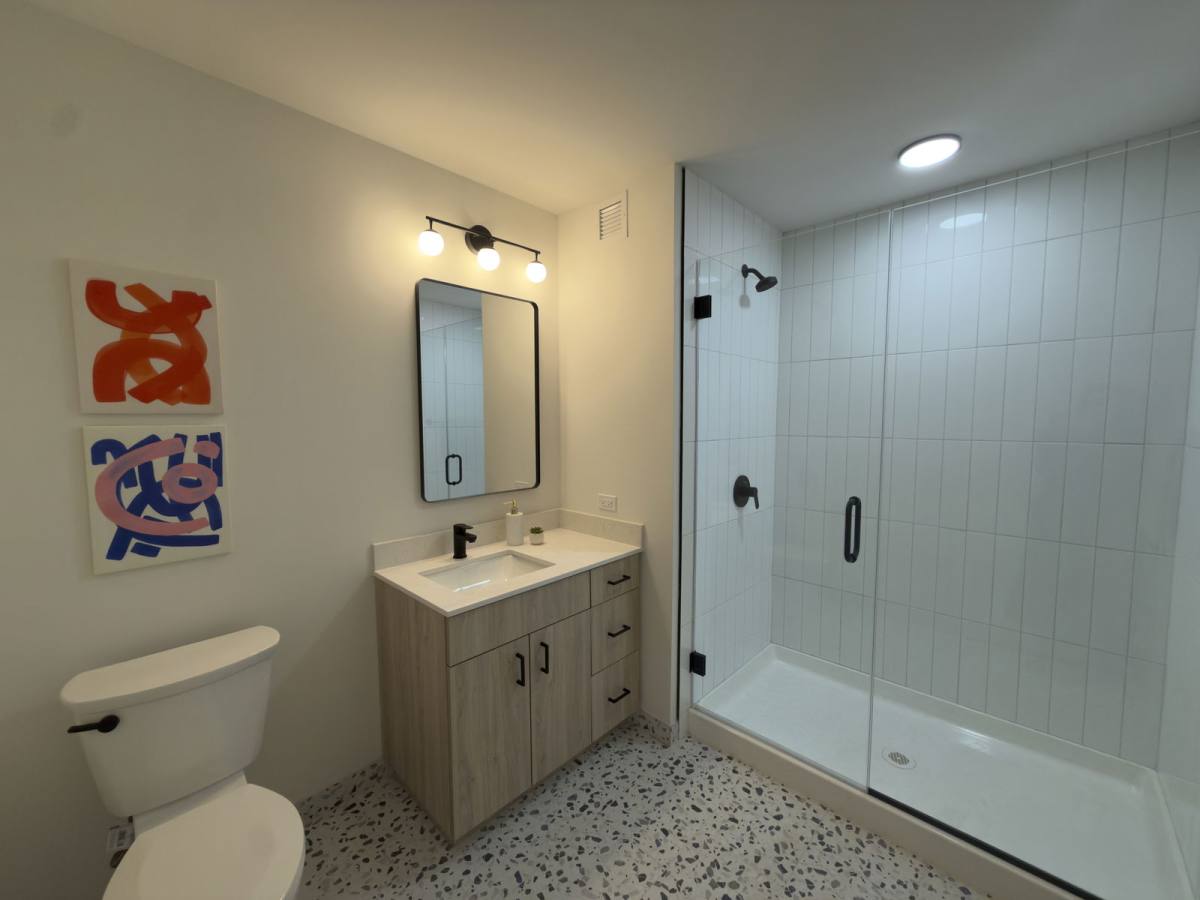 Apartment for rent at 1100 W Grand Ave #305, Chicago, IL 60642