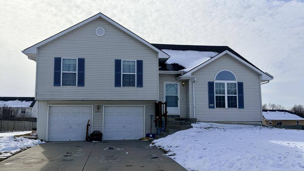 House for rent at 2213 Larkspur, Excelsior Springs, MO 64024