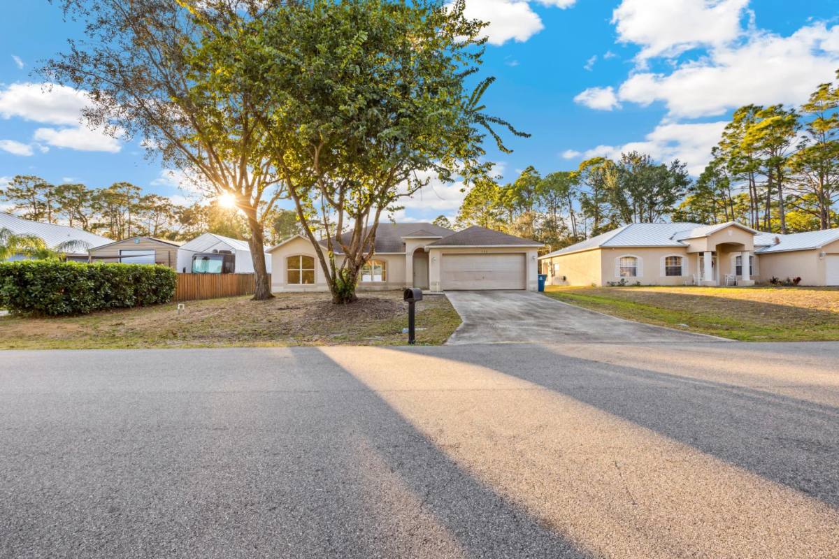 House for rent at 320 Wisteria Ave NW #320 Ave, Pa, Palm Bay, FL 32907