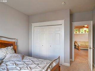 House for rent at 795 Queens Ave #BEST View In Town, Creswell, OR 97426