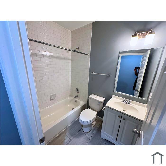 Condo for rent at 1712 R St SE 1, Washington, DC 20020