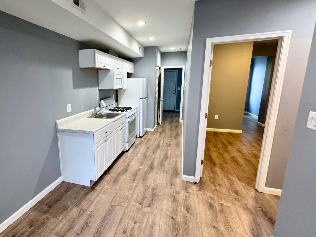 Condo for rent at 1712 R St SE 1, Washington, DC 20020