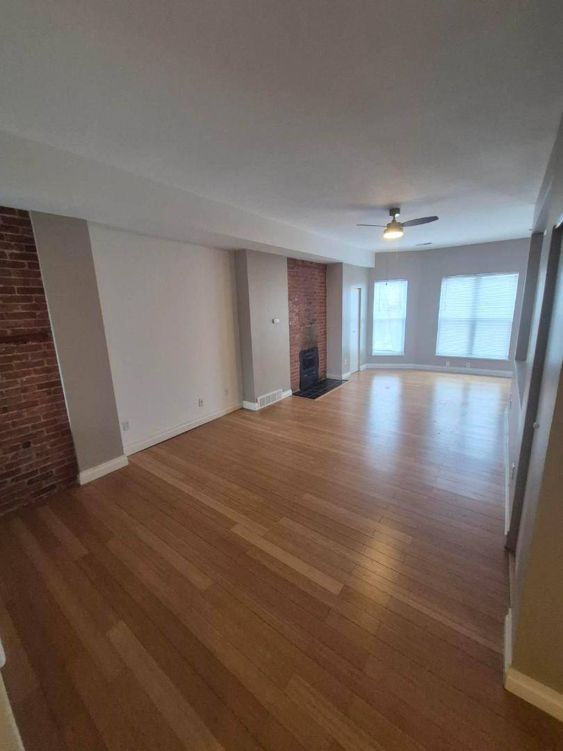 Apartment for rent at 158 Park St, Buffalo, NY 14201