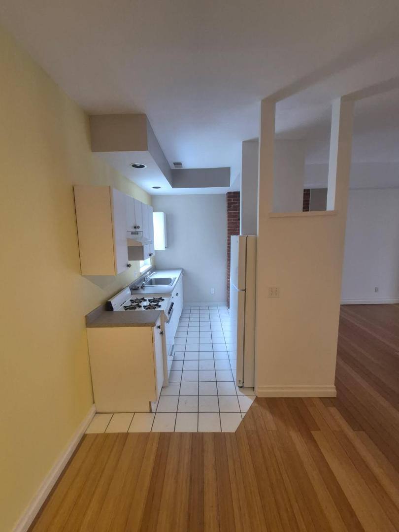 Apartment for rent at 158 Park St, Buffalo, NY 14201