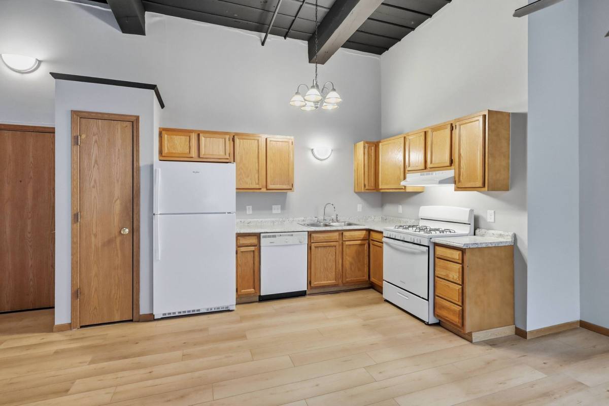 Apartment for rent at 1220 51st Ave, Rock Island, IL 61201