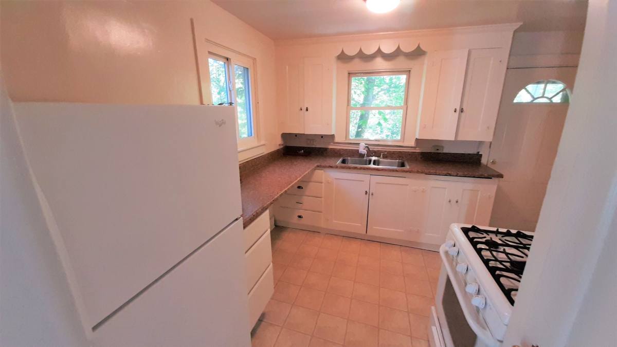 Apartment for rent at 410 S Aurora St, Ithaca, NY 14850