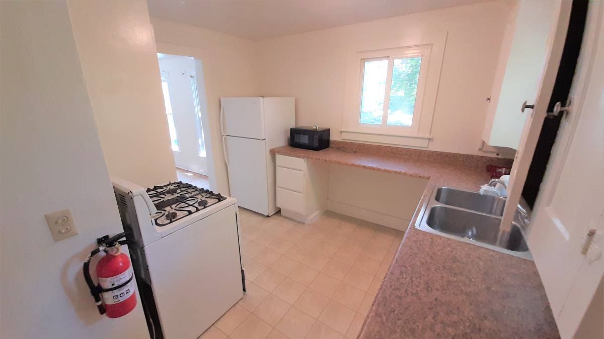 Apartment for rent at 410 S Aurora St, Ithaca, NY 14850