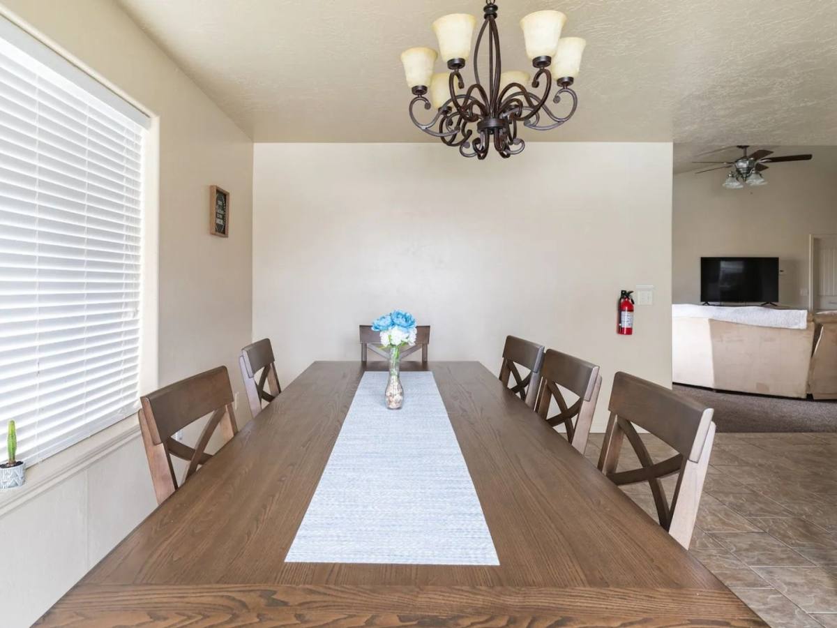 House for rent at 674 Tanglewood Dr, Rexburg, ID 83440