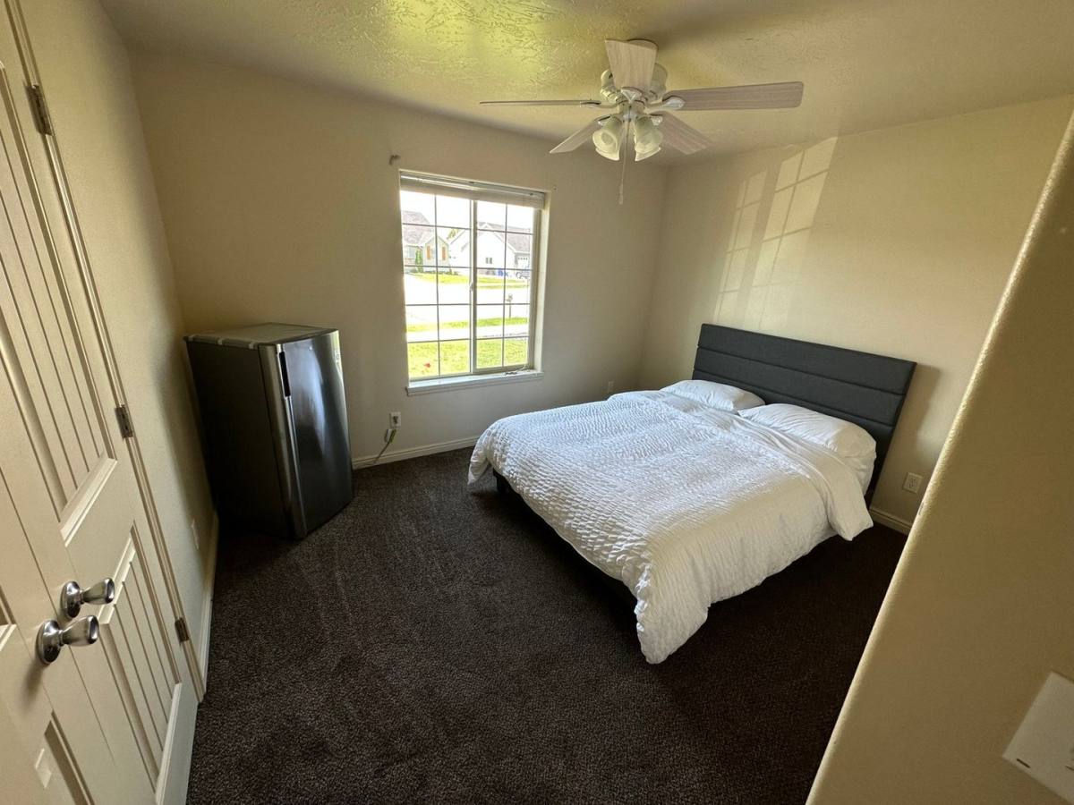 House for rent at 674 Tanglewood Dr, Rexburg, ID 83440
