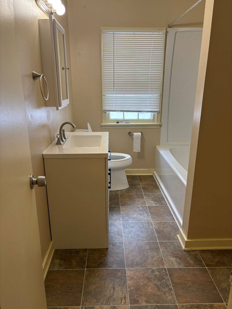 House for rent at 3522 Baker Rd, Hopkins, MN 55305
