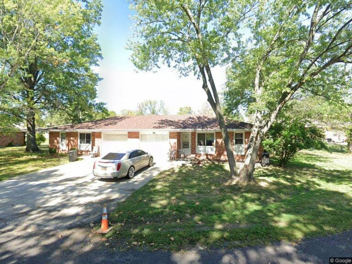 Townhouse for rent at 2525-2527 Heying Dr, Columbia, MO 65202