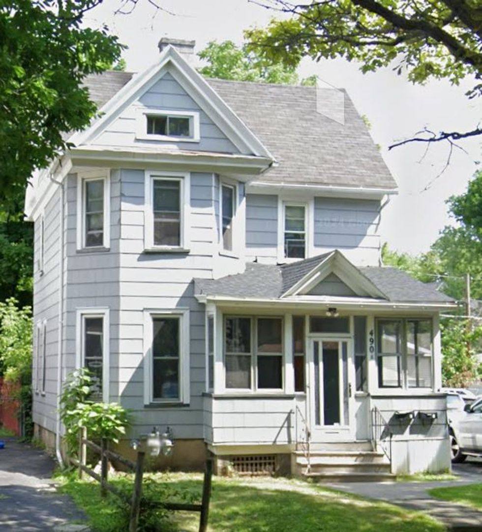 Apartment for rent at 490 Glenwood Ave, Rochester, NY 14613