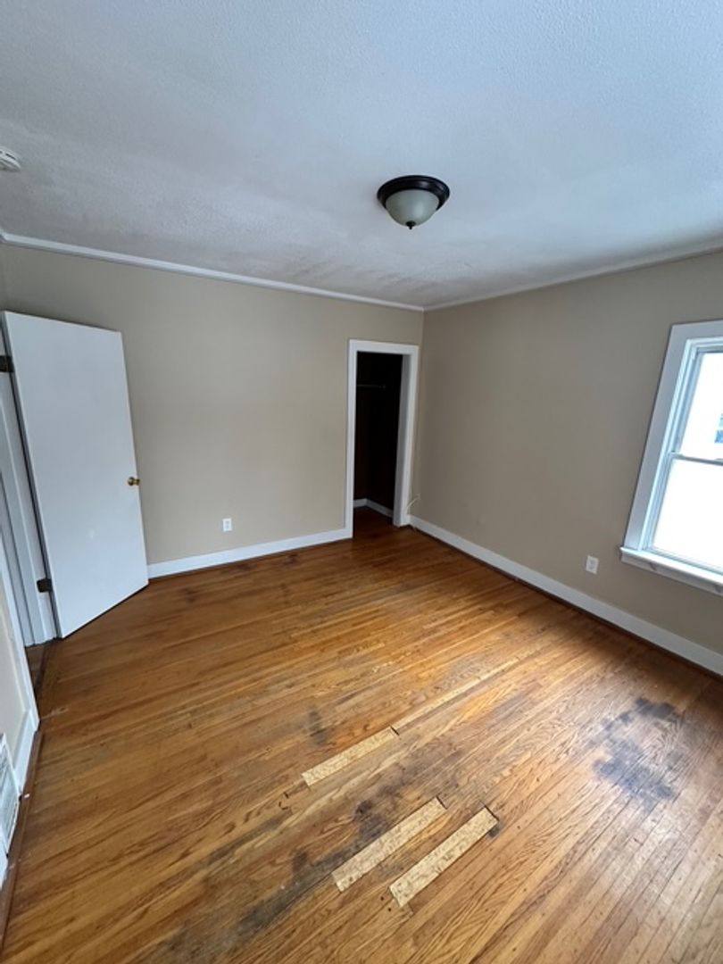 Apartment for rent at 490 Glenwood Ave, Rochester, NY 14613
