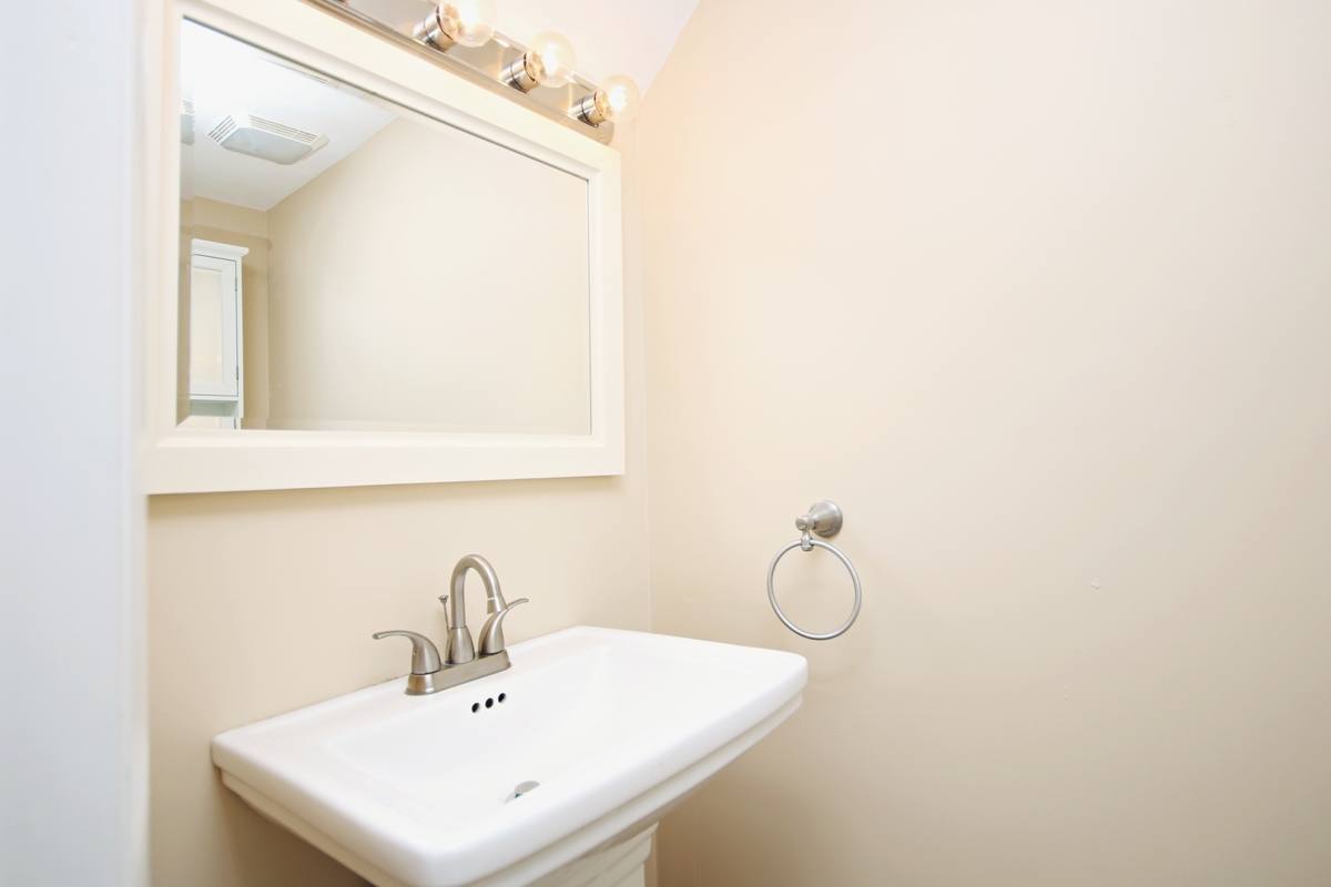 Townhouse for rent at 2512 Fontaine Ave, Charlottesville, VA 22903