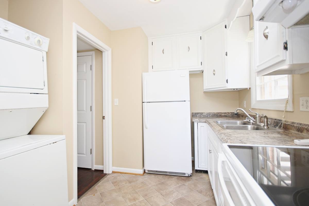 Townhouse for rent at 2512 Fontaine Ave, Charlottesville, VA 22903