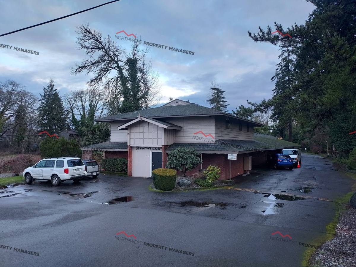 Apartment for rent at 12413 Bridgeport Way SW, Lakewood, WA 98499