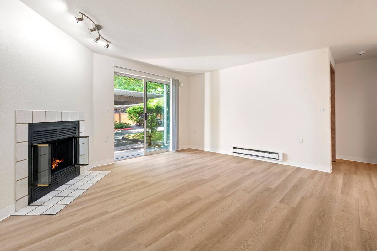 Apartment for rent at 3717 148th St SW, Lynnwood, WA 98087