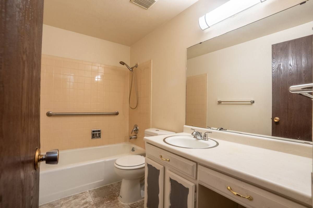 Apartment for rent at 1001 Robertson St, Fort Collins, CO 80524