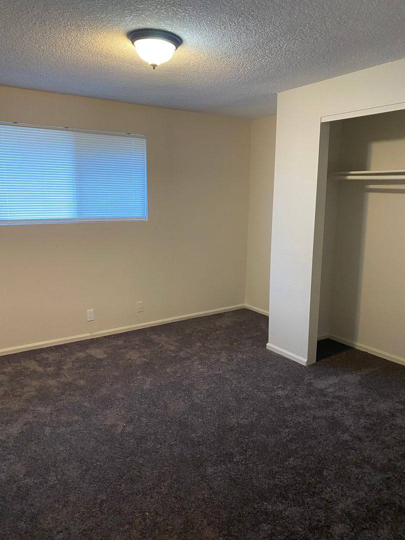 Apartment for rent at 1604 Bryant St, Vancouver, WA 98661