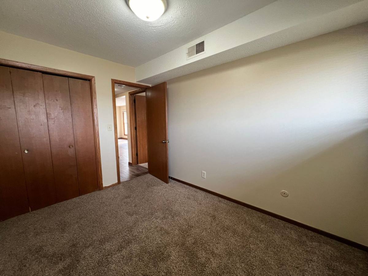 Apartment for rent at 1441 4th Ave SE, Rochester, MN 55904