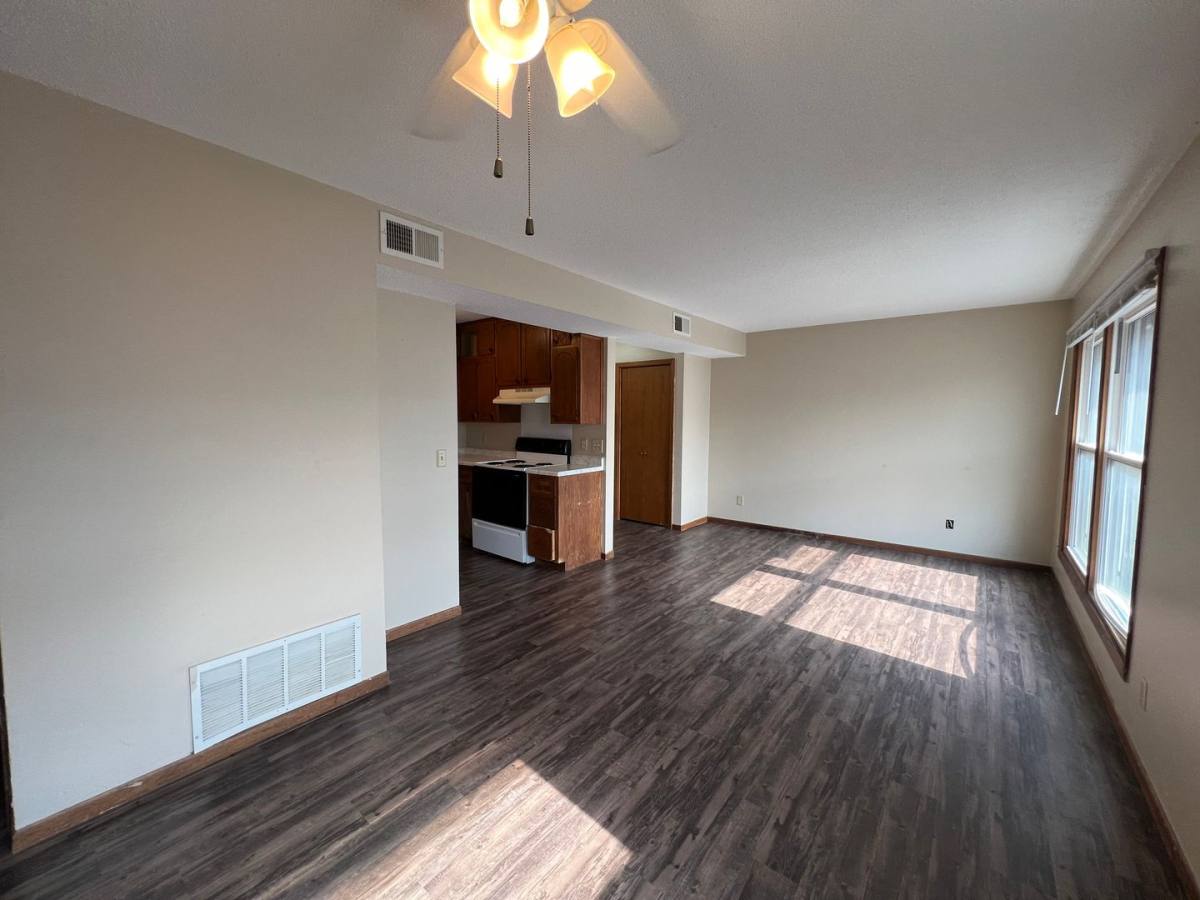 Apartment for rent at 1441 4th Ave SE, Rochester, MN 55904