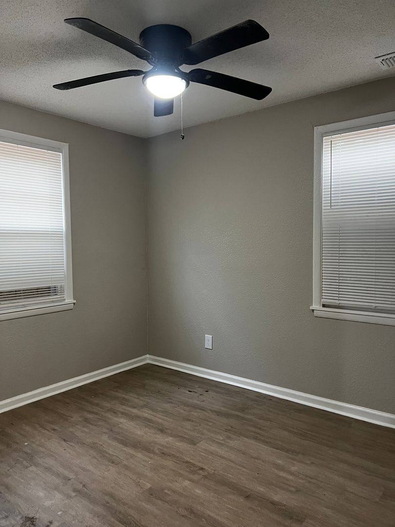 House for rent at 3172 Woodrow St, Memphis, TN 38127